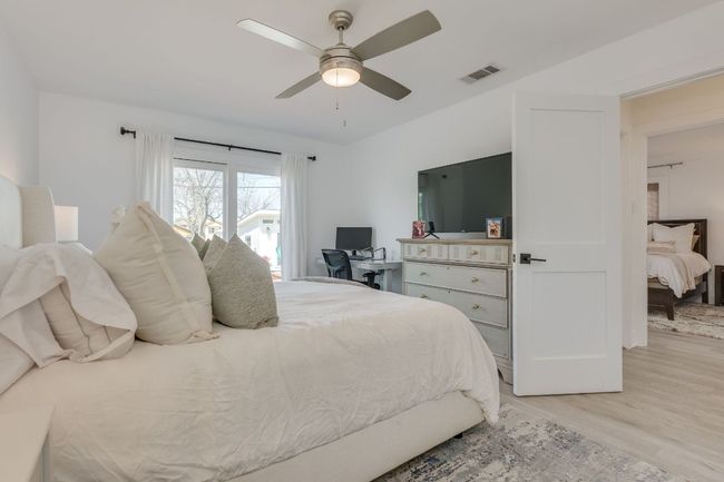 5400 Grover Ave, House other with 3 bedrooms, 2 bathrooms and 2 parking in Austin TX | Image 17