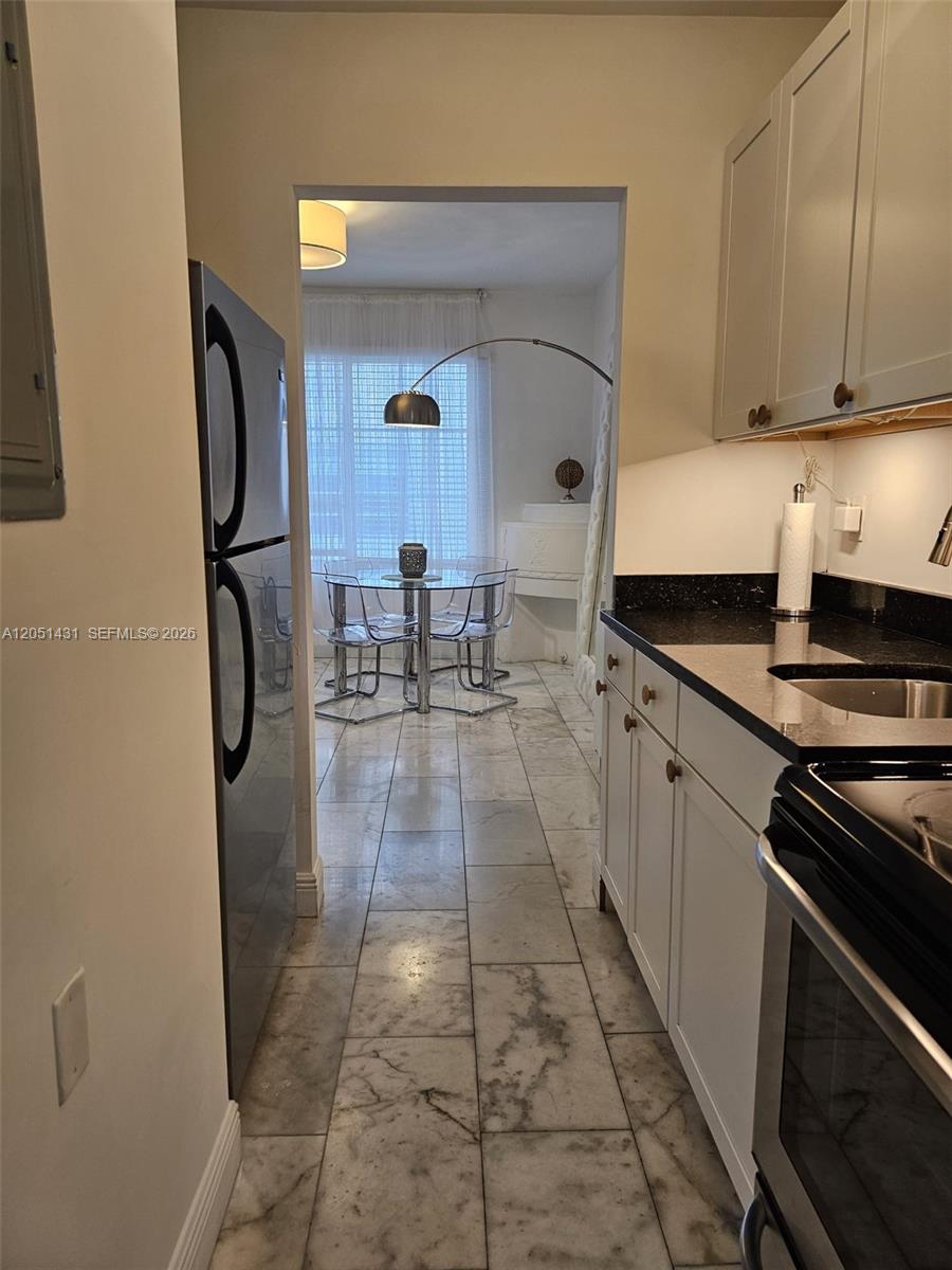 Residential Lease in Miami Beach 5