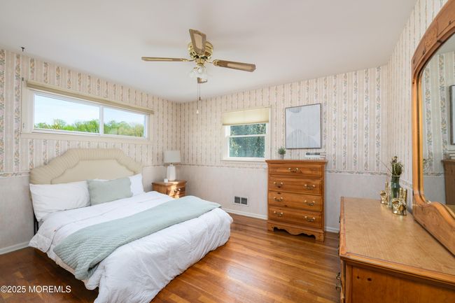 6 Chanceville Pl, House other with 4 bedrooms, 3 bathrooms and null parking in Middletown NJ | Image 23