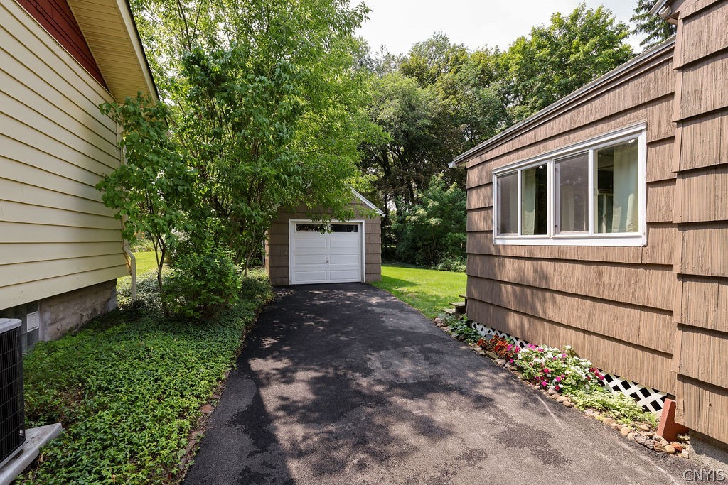 Residential in DeWitt 4