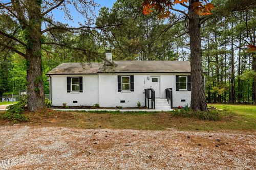 109 Riverbend Dr, Archer Lodge, NC, 27527-8721 | Card Image
