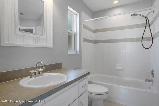 10101 Langan St, House other with 3 bedrooms, 2 bathrooms and null parking in Spring Hill FL | Image 22