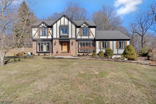 102 Hoffman Ln, Glen Gardner, NJ, 08826-3805 | Card Image