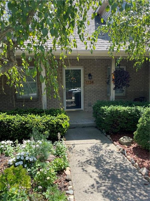1734 Washington Landing Dr, Eaton, OH, 45320 | Card Image