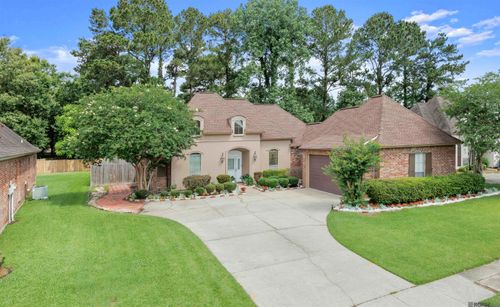 16603 Highland Club Ave, Baton Rouge, LA, 70817-7022 | Card Image
