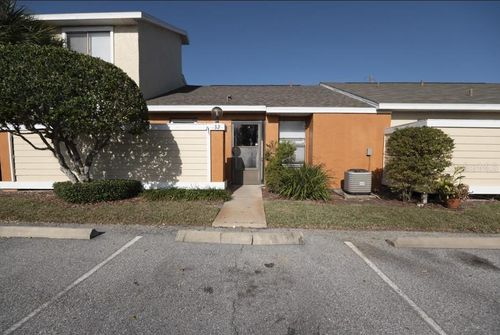 32 Silver Oak Cir, Kissimmee, FL, 34743-3810 | Card Image