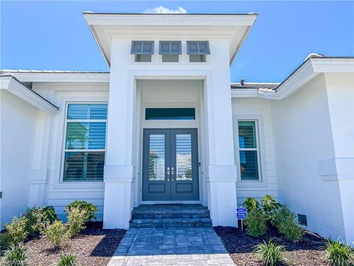 554 N Barfield Dr, MARCO ISLAND, FL, 34145-3604 | Card Image