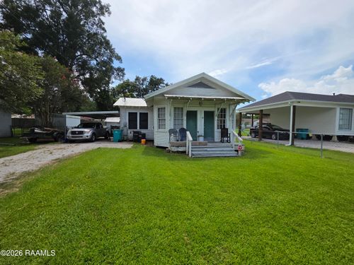 300 Landry St, Sunset, LA, 70584-6215 | Card Image