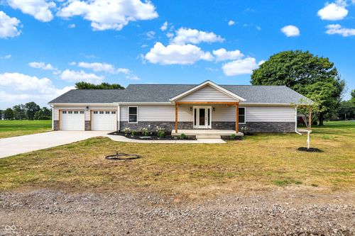 10614 N 300 E, Morristown, IN, 46161-9794 | Card Image