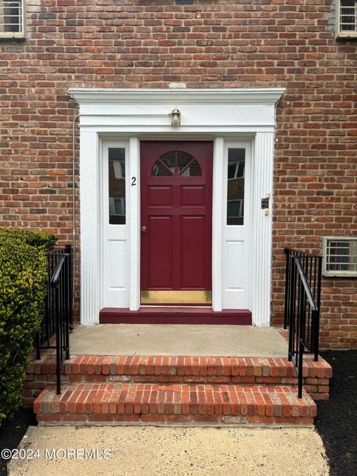 2a-283 Spring St, Red Bank, NJ, 07701-2281 | Card Image