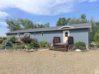 64025 Range Road 272, House other with 3 bedrooms, 2 bathrooms and null parking in Jarvie AB | Image 1