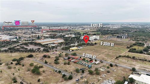 437 S 35th St, McAllen, TX, 78501-8240 | Card Image