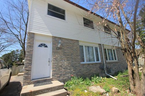 1787 Aldersbrook Rd, London, ON, N6G3E2 | Card Image