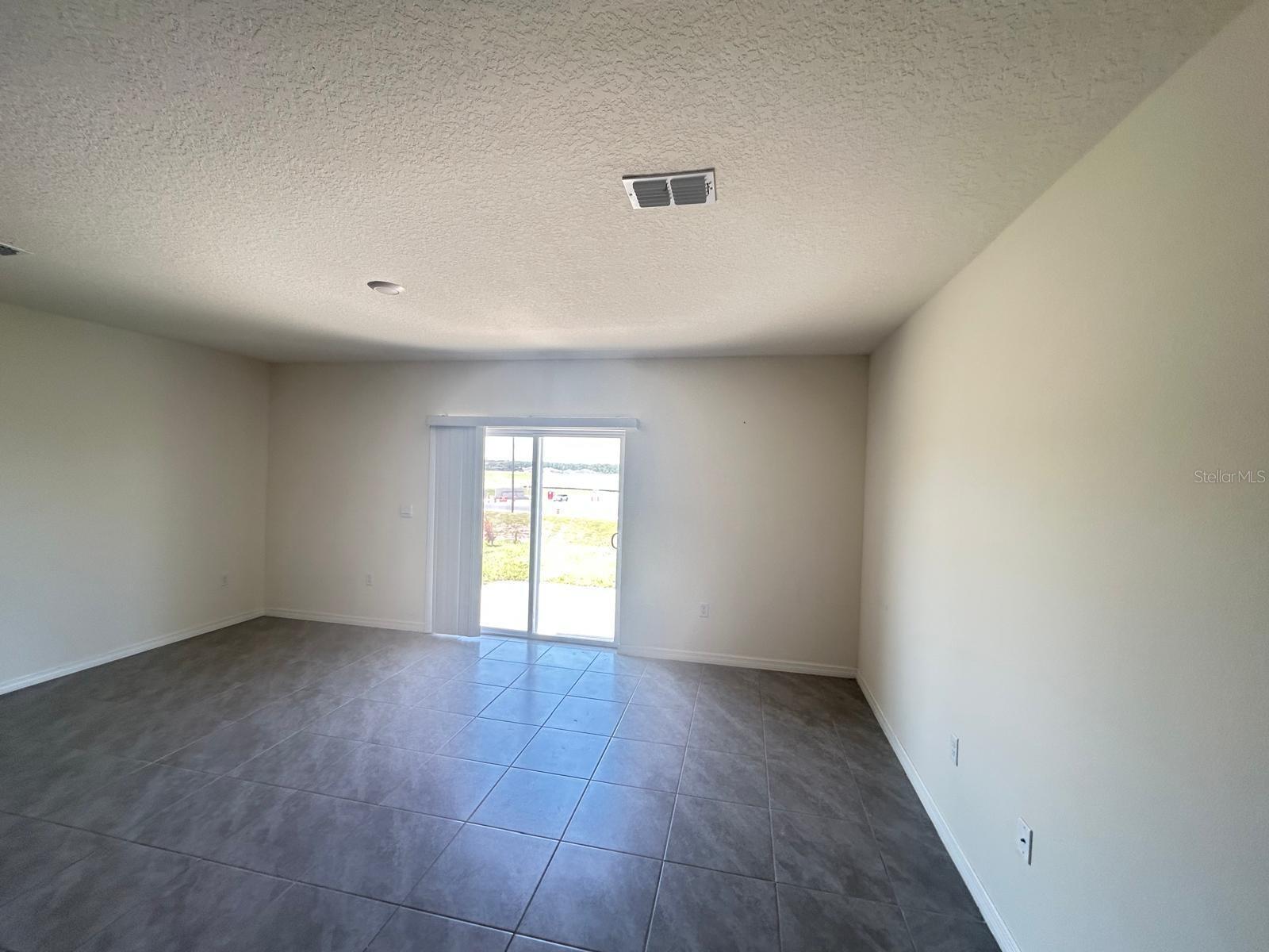 Residential in DAVENPORT 2