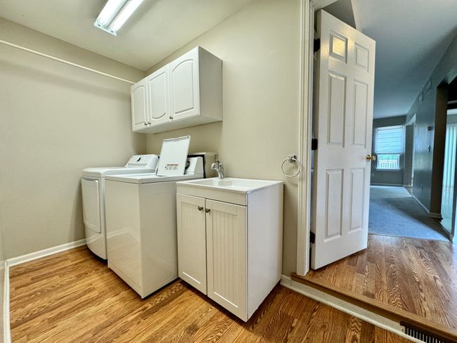 4399 Hunters Cir E, Condo with 2 bedrooms, 2 bathrooms and null parking in Canton MI | Image 20