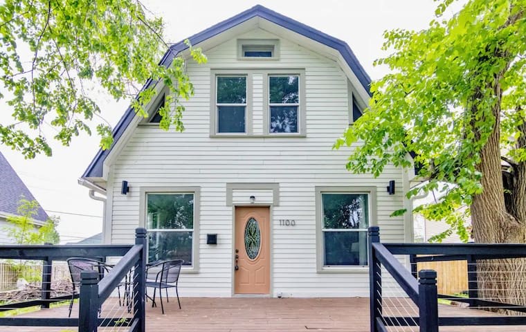 26th St, Des Moines, IA 50311