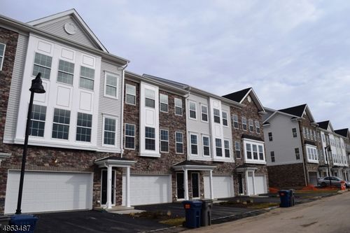 6 Gerhard Pl, Morristown, NJ, 07960-3169 | Card Image