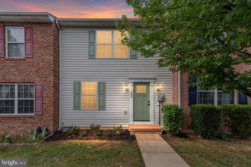 157 Equestrian Dr, STEPHENS CITY, VA, 22655-2150 | Card Image