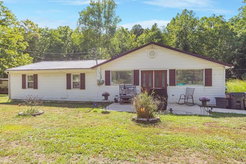 21401 State Route 327, Laurelville, OH, 43135-9201 | Card Image