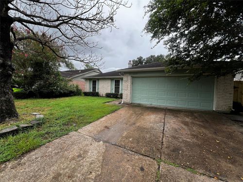 18531 Lippizaner Dr, Cypress, TX, 77433-1113 | Card Image