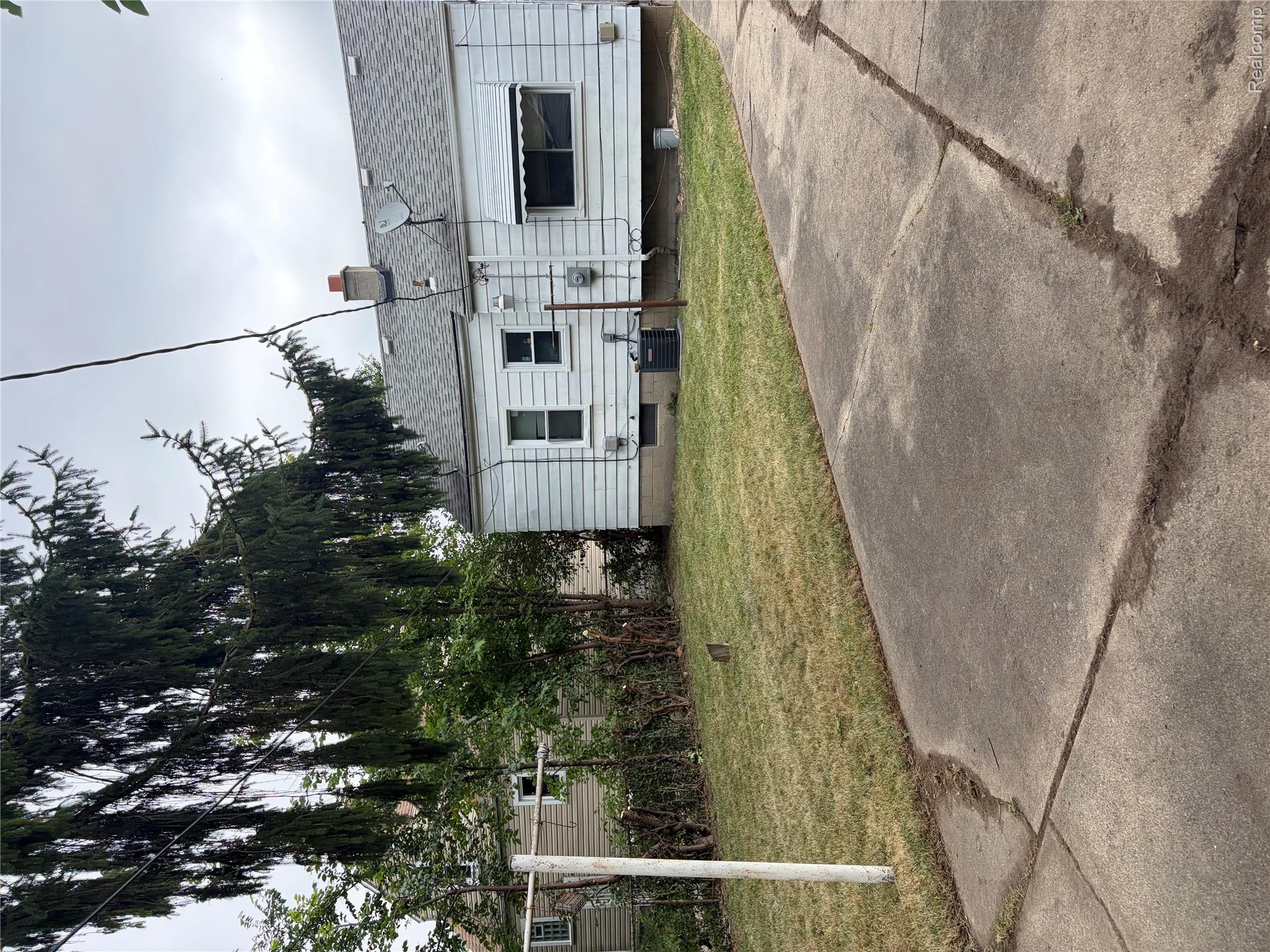 Residential in Detroit 3