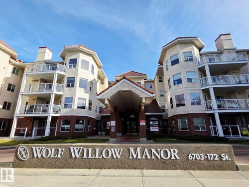 {{alt}} | Card Image