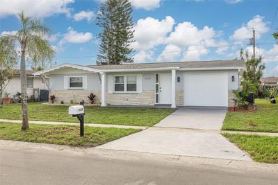 5124 Tammy Lane, House other with 3 bedrooms, 1 bathrooms and null parking in Holiday FL | Image 1