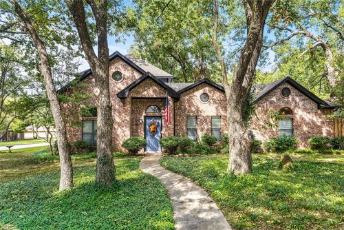 100 Middlefield Dr, Pottsboro, TX, 75076-9510 | Card Image
