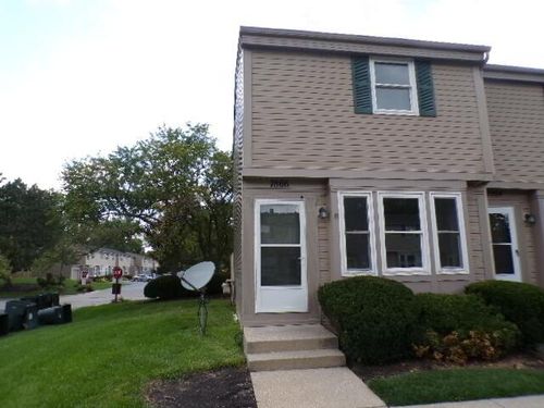 17a-7866 Barkwood Dr, Worthington, OH, 43085-5811 | Card Image