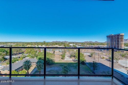 8l-4750 N Central Ave, Phoenix, AZ, 85012-1728 | Card Image