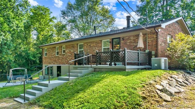 32 Cruse Loop Se, Home with 3 bedrooms, 3 bathrooms and null parking in Corydon IN | Image 6