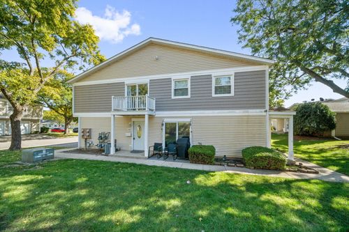 1323-1323 Braver Ct, Wheeling, IL, 60090-2205 | Card Image