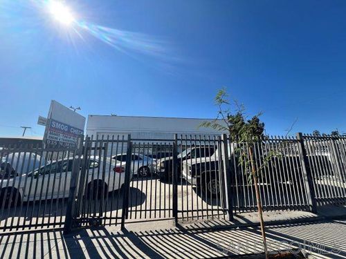 939 W Main St, El Cajon, CA, 92020-3121 | Card Image