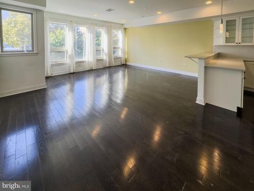 apt-2-1213 Noble St, PHILADELPHIA, PA, 19123-3673 | Card Image