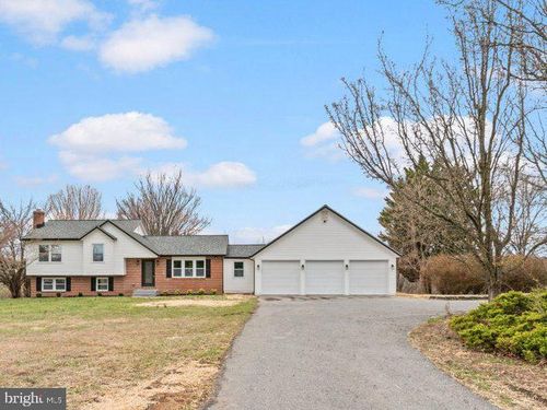 3174 Cardinal Dr, WESTMINSTER, MD, 21157-7704 | Card Image