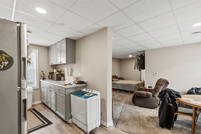 725 Washington St, Home with 0 bedrooms, 0 bathrooms and 4 parking in Lakeview MI | Image 16