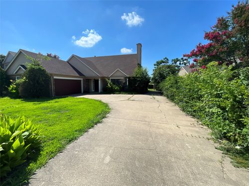 1705 Huntington Dr, Mesquite, TX, 75149-6739 | Card Image