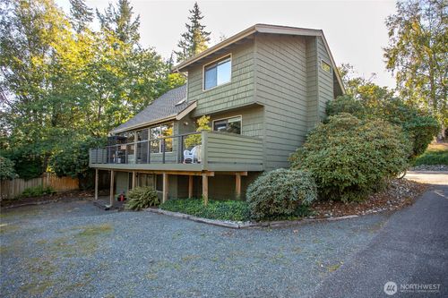 2303 Birch St, Bellingham, WA, 98229-4527 | Card Image