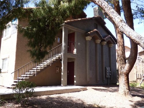 2026-2750 S Durango Dr, Las Vegas, NV, 89117-2636 | Card Image