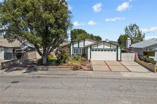 31430 Arrow Point Dr, Castaic, CA, 91384-2575 | Card Image