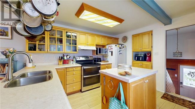 1 Draper St W, House other with 3 bedrooms, 2 bathrooms and null parking in Little Current ON | Image 25