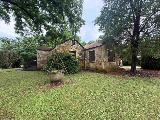 404 S 5 Th St, House other with 3 bedrooms, 2 bathrooms and null parking in Thayer MO | Image 20