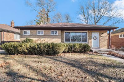 8853 Woodside Drive, House other with 3 bedrooms, 1 bathrooms and null parking in Oak Park MI | Image 1