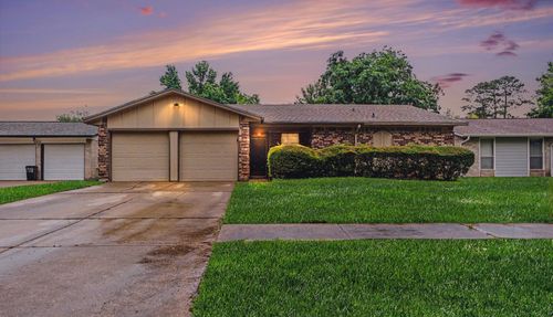 6907 Foxside Ln, Humble, TX, 77338-1417 | Card Image