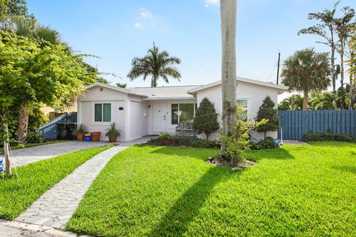 1702 N L St, Lake Worth Beach, FL, 33460-6629 | Card Image