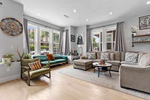 apt-1-761 Washington St, Boston, MA, 02124-5080 | Card Image