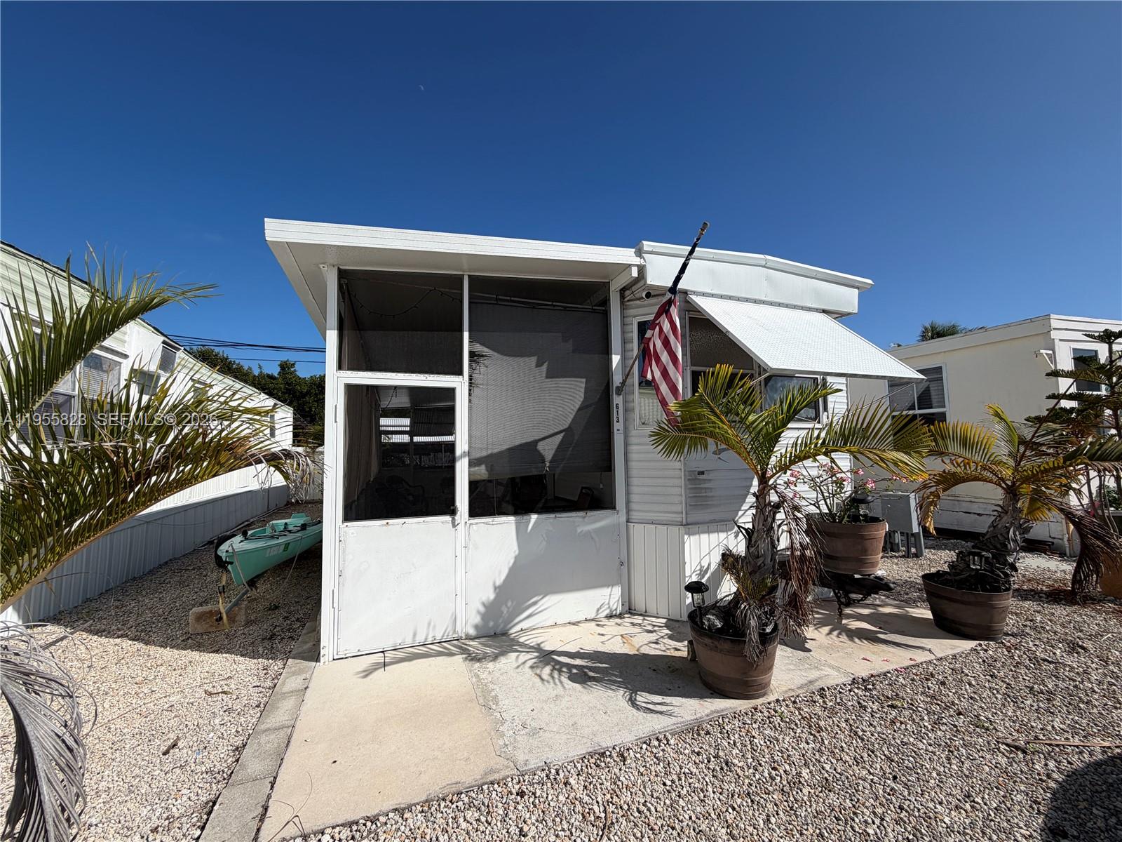 1361 Overseas Hwy, Marathon, FL 33050