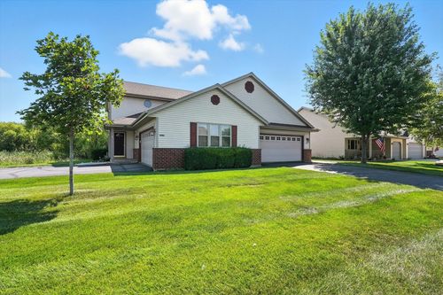 513 Foxmead Xing, Waterford, WI, 53185 | Card Image