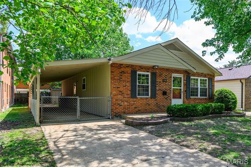 3710 Berger Ave, Saint Louis, MO, 63109-1102 | Card Image