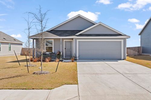 320 Bertram Oaks Dr, Bertram, TX, 78605-2135 | Card Image